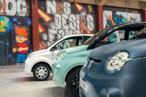 Zoom eamultim_34av_png3.webp