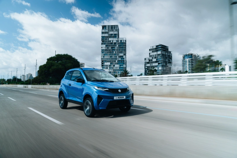 Brommobielen AIXAM Crossover aa Photo 2.jpg
