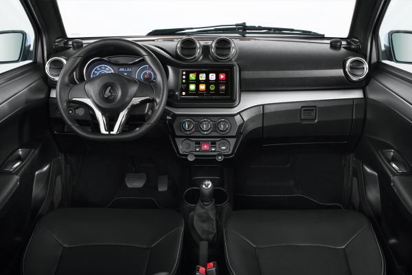 Brommobielen AIXAM Coupé MULTIA_DETZ_INTE_PremiumTdBAlu7pouces AppleCar.jpg