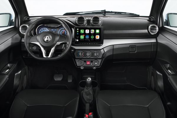 Brommobielen AIXAM e City MULTIA_DETZ_INTE_PremiumTdBArgent9pouces.jpg